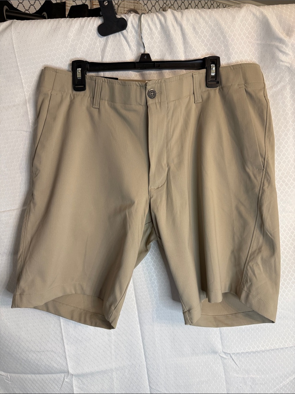 Men’s under Armour shorts with a waist 38
